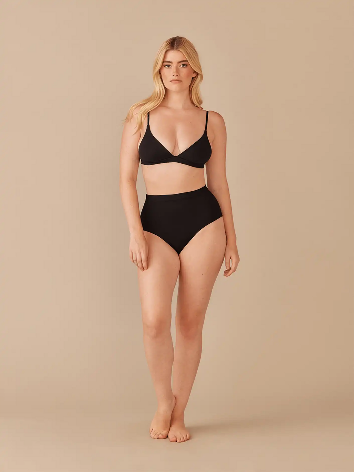 UltraModal™ FeelFree Triangle Bralette | Black